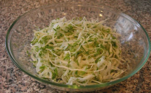 Coleslaw and Green Peas Salad