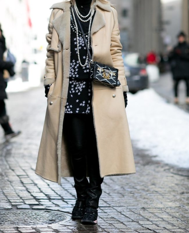 Casual Long Shearling Bow Casual style with a long sheepskin coat