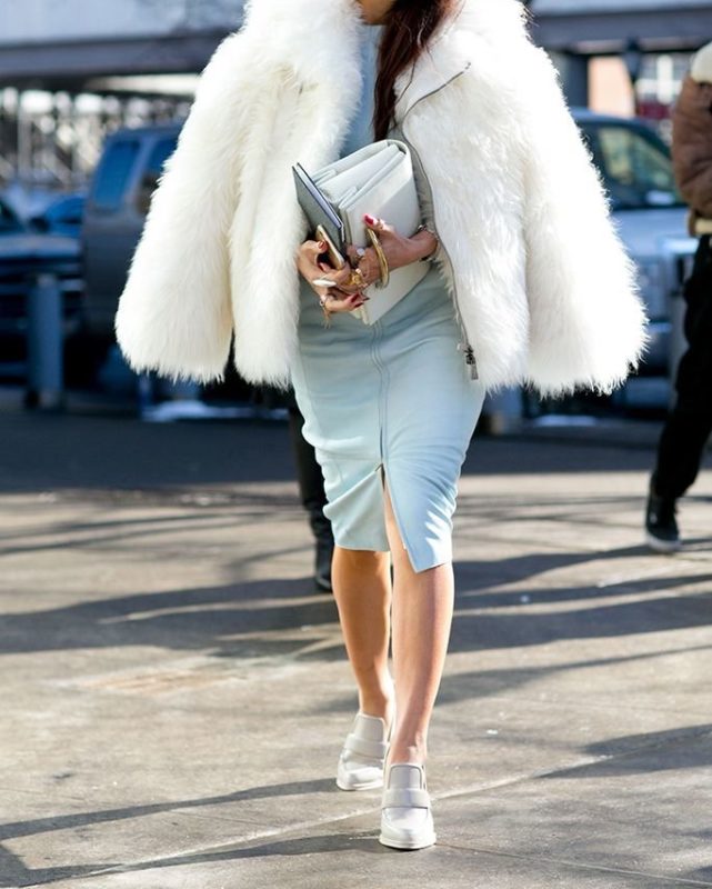 White fur coat with a blue dress and decorations White fur coat and blue dress