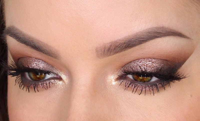 Evening eye makeup Bird wing Evening eye makeup Bird wing