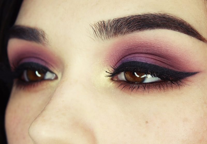 Party makeup for brown eyes