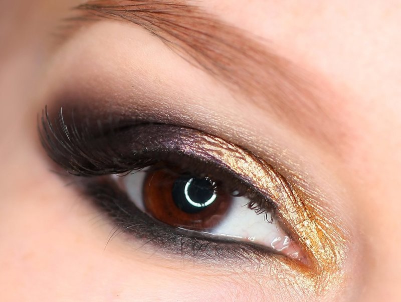 Spectacular makeup for brown eyes
