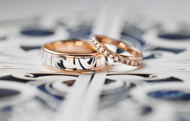 Beautiful wedding rings with a combination of different metals