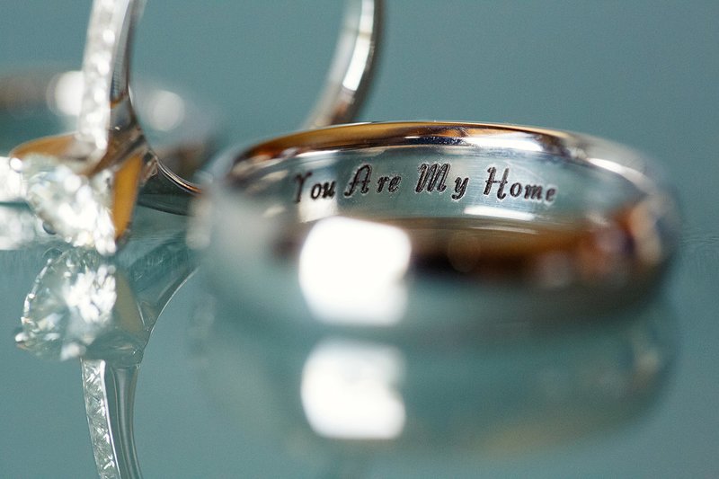 Romantic inscription on wedding rings