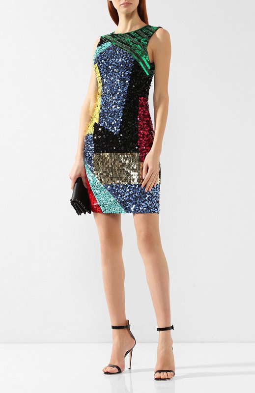 Dress with multi-colored sequins arranged asymmetrically Dress with multi-colored sequins arranged asymmetrically