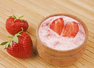 Strawberry face masks