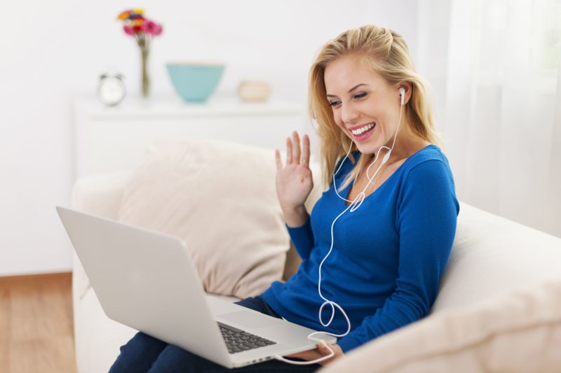 Video conference The subtleties of communicating with a guy in a video chat