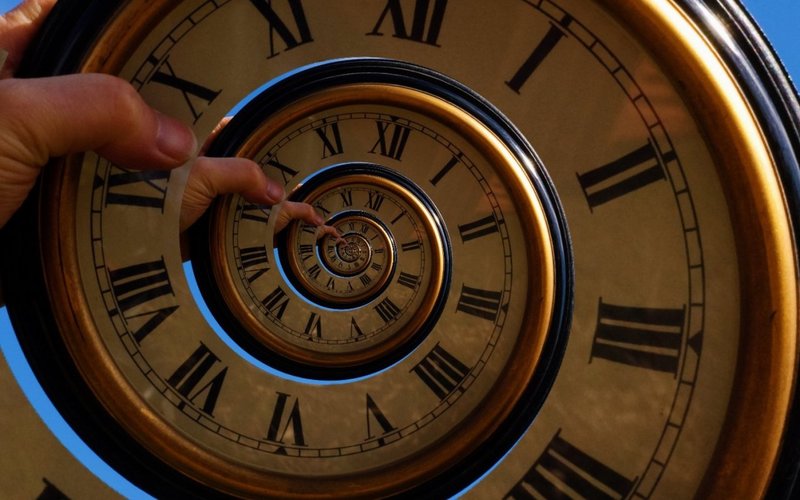 The value of hours according to dream books The value of hours according to dream books