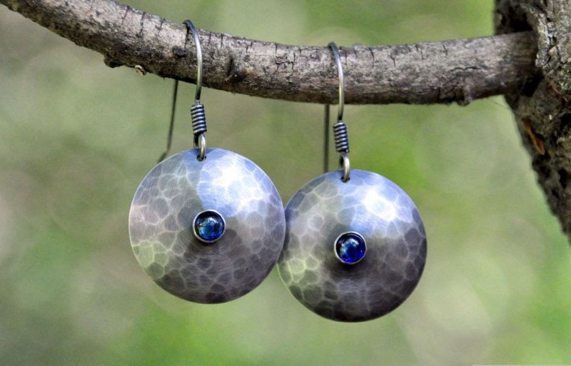 The meaning of earrings in a dream