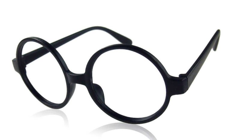 Round glasses in a dream Round glasses in a dream