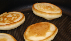 Lush pancakes on kefir