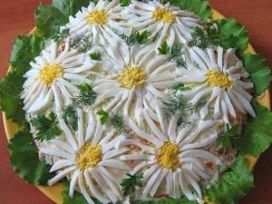 Chamomile field salad
