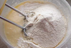 Apple pie with cottage cheese and candied fruit