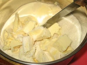 Shortcake in a slow cooker