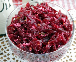 Beetroot salad with cottage cheese