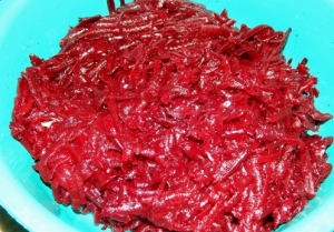 Beetroot salad with cottage cheese