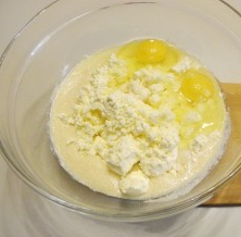 Curd cake with semolina