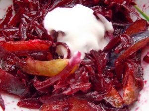 Sweet salad with plums and beets