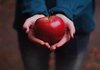 A plot for love on an apple Conspiracies on an apple for love