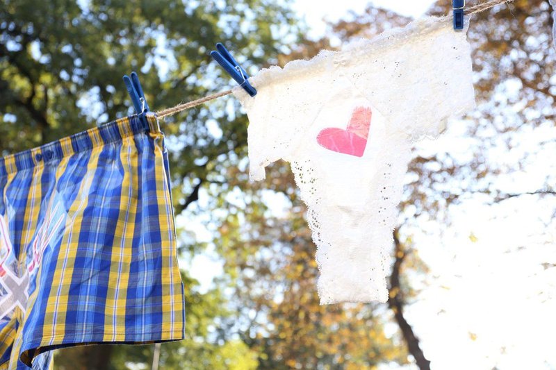 Conspiracies so that the husband does not cheat