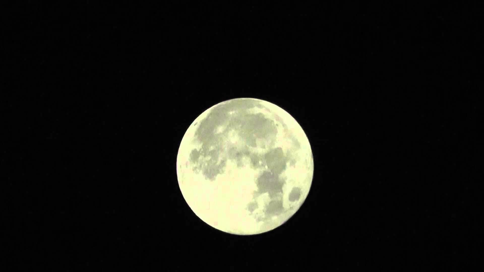 Full moon ritual preparation