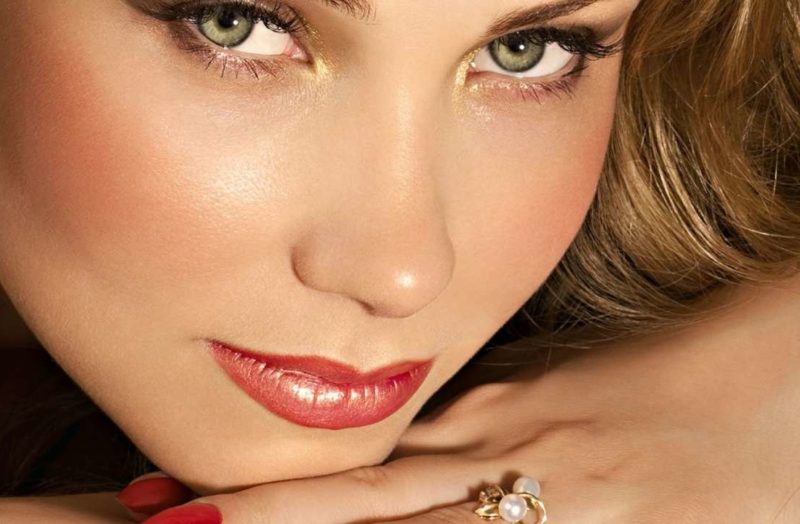 Rich makeup for green eyes Rich makeup for green eyes