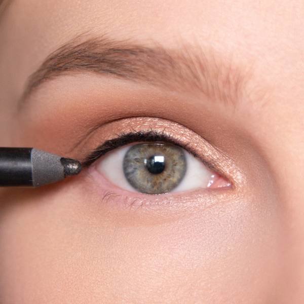 Draw up arrow Draw up arrow