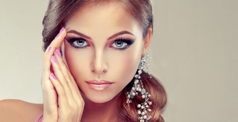 Evening makeup for brown hair Evening makeup for brown hair