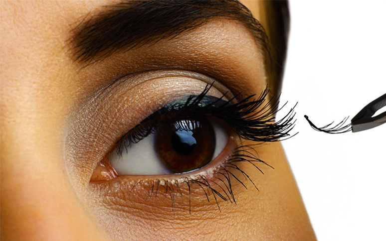 Bundles of eyelashes