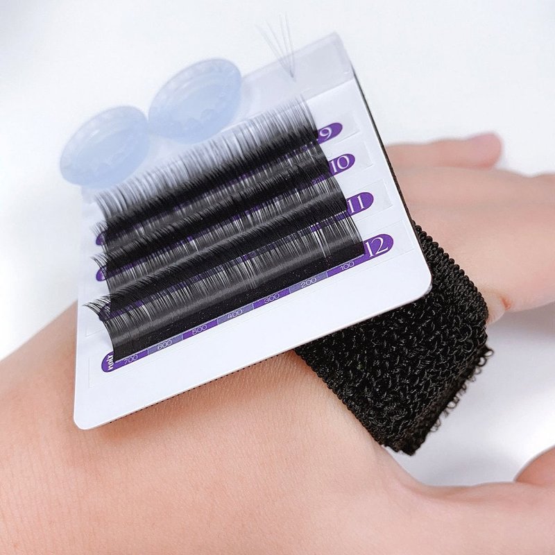 Eyelash Container Holder