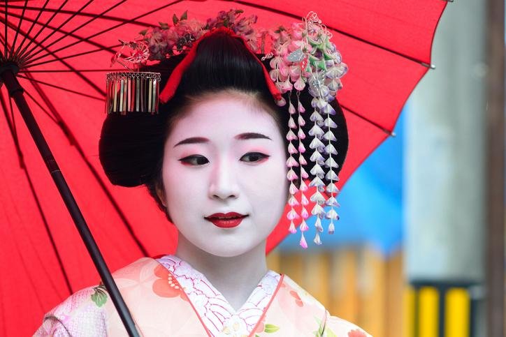 The image of a geisha is one of the types of Japanese makeup The image of a geisha is one of the types of Japanese makeup