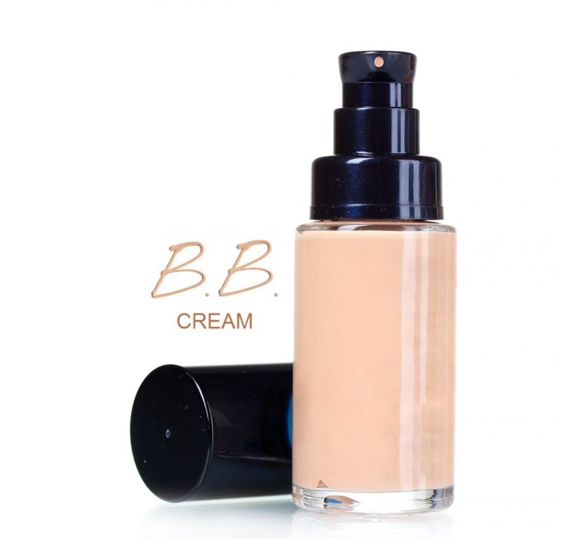 Thickness foundation - a feature of Japanese makeup Thickness foundation - a feature of Japanese makeup