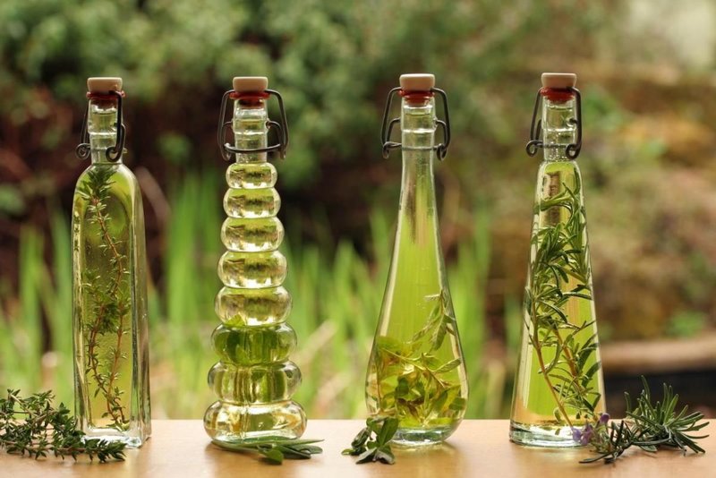 Essential Oils for Shine