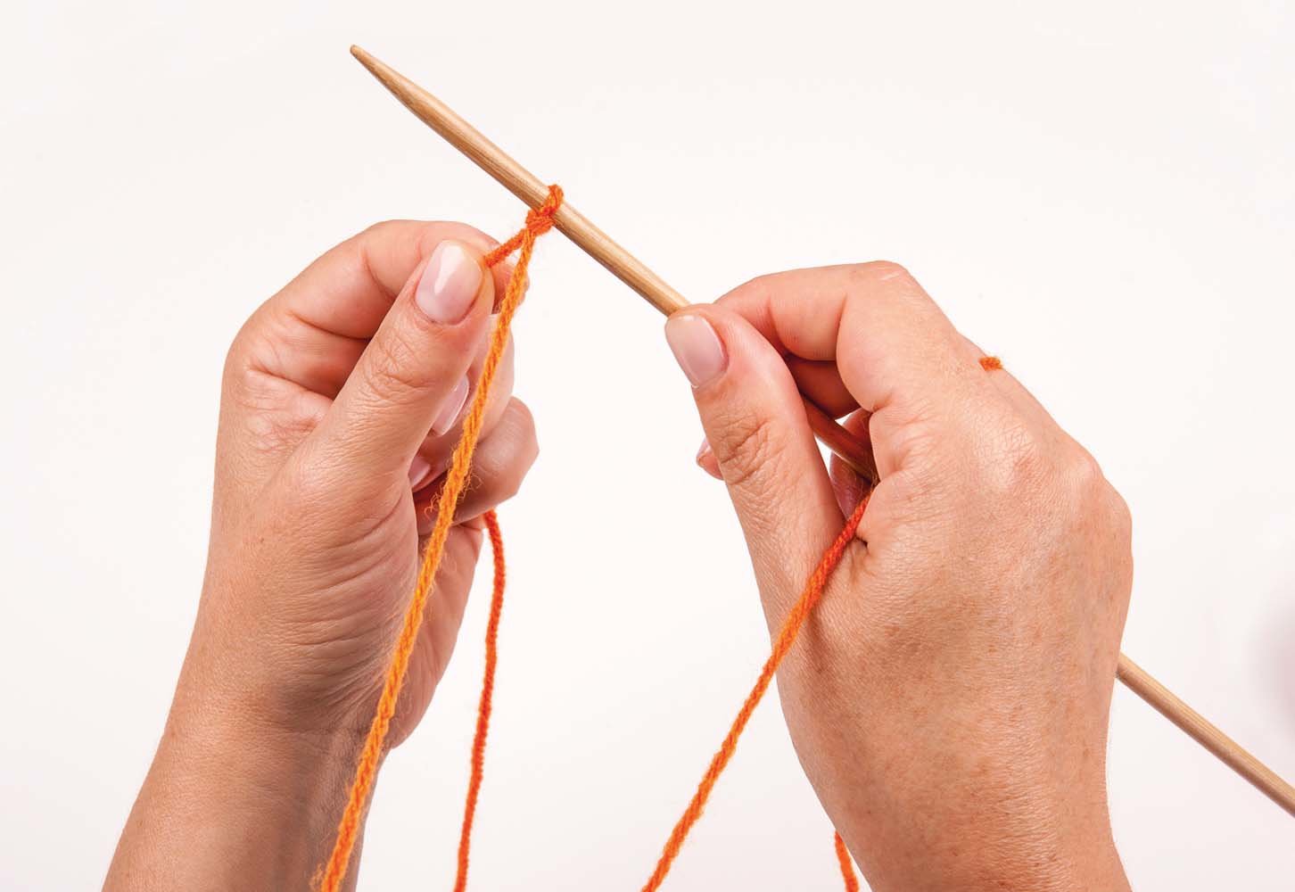 First loop knitting First loop knitting