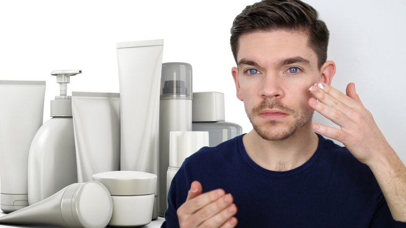 Application of skin care products for men Men's skin needs nutrition