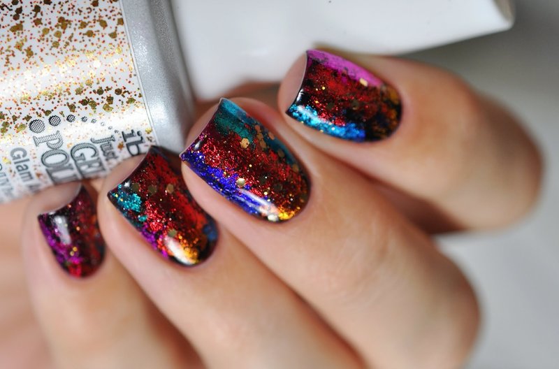 Colored foil manicure Color foil