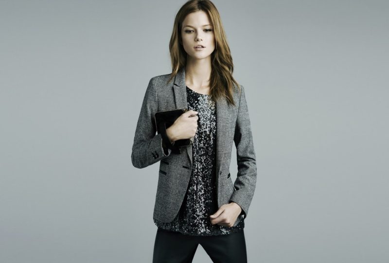Brilliant top with a jacket and dress pants Brilliant top with a jacket and dress pants