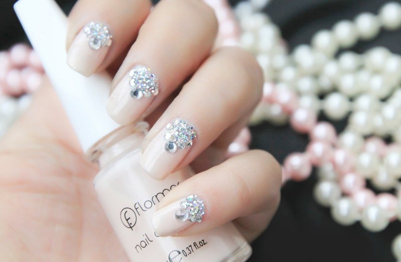 Rhinestone nude Rhinestone nude