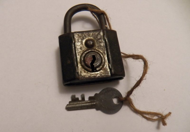 Corruption rite lock Rite with a castle