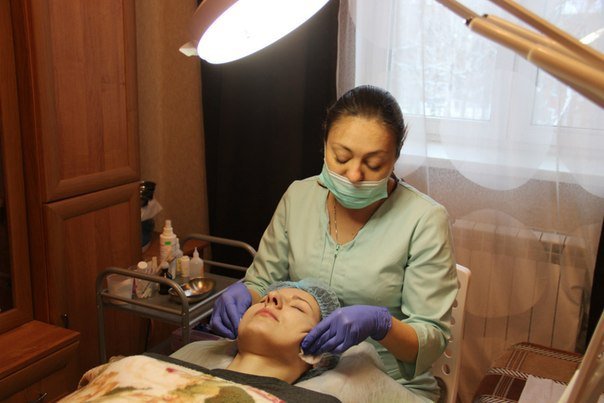 Face skin disinfection