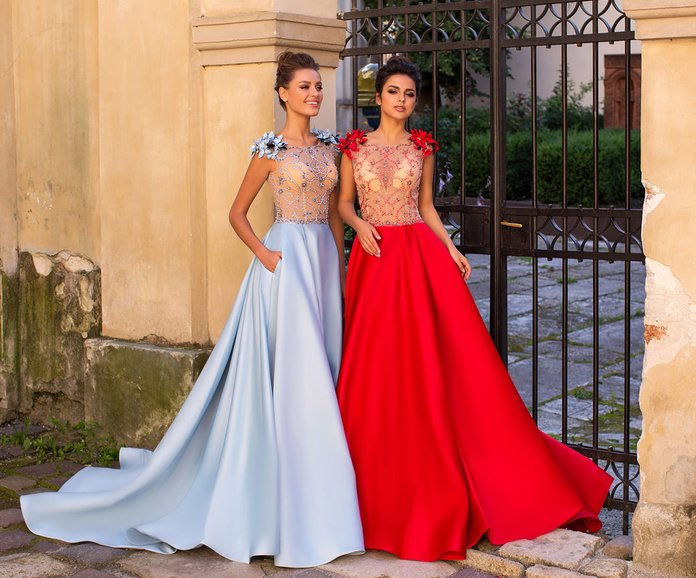 Fashionable evening dresses Fashionable evening dresses