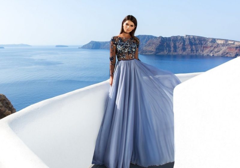 Lilac dress with a full skirt Lilac dress with a full skirt