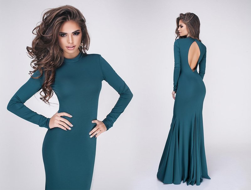 Green and blue dress with an open back Green dress with an open back