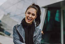 Now thick, then thin. But there are ordinary women whom we often forget