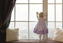 4 ways to keep your baby busy on rainy days