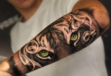 Ideas for fashionable male forearm tattoos Beautiful tattoo for men on the forearm