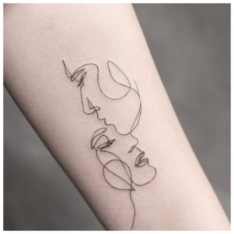 Couple - tattoo on a girl's hand